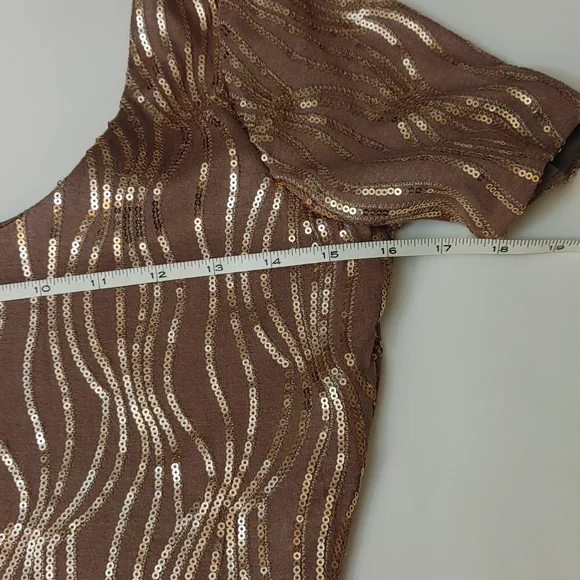 Joanna Sequin 3/4 Sleeve Fress - Picture 2 of 6